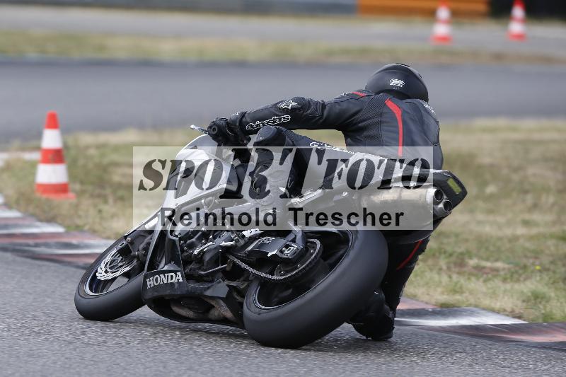 Archiv-2025/32 07.07.2025 Plüss Moto Sport ADR/Freies Fahren/21